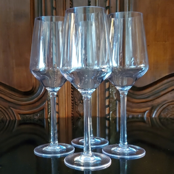 (5pc) 11oz🍷9 1/4" Clear Wine Glass & 1 Pink Metal 2 Handle Bucket - Picture 6 of 16